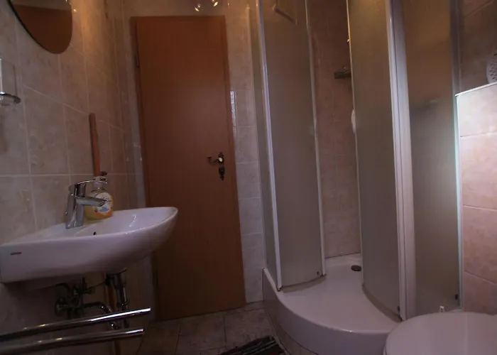 In Luckaitztal-gosda Mit Parkplatz *